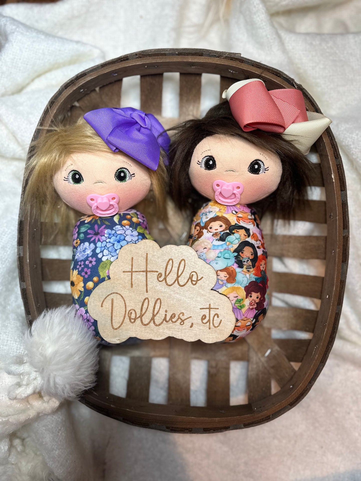 Baby Princesses Hello Dollie
